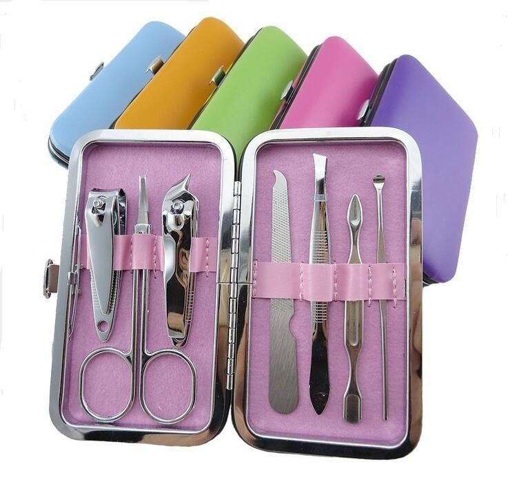Picture of Unique Nail Care Kit Ornament
